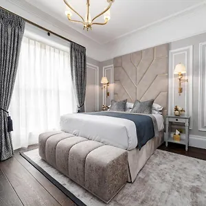 Hotel No.4 Carlton, Southampton