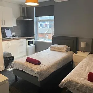 Pensión Circle Bed Only, Southampton